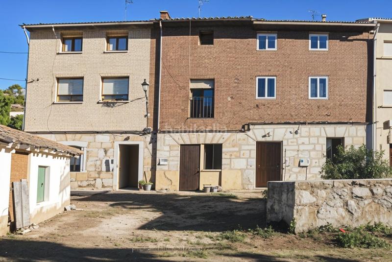 Foto ca47d87e-e034-4d4f-9f09-3d6367c273f3. Masia a Quintanavides