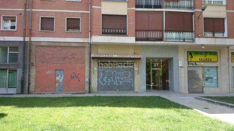 Foto 3072c6e5-ac8a-4230-b049-6f3cfb761770. Alquiler local comercial en Los Vadillos - R. Sanitaria - Pozanos Burgos