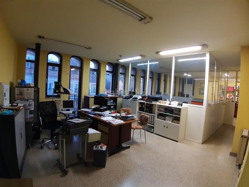 Foto 54875177-e9dc-49e5-bf7d-b961f9534e32. Bureau avec chauffage dans Casco Antiguo Burgos