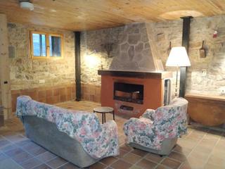 Casa adossada a Pineda de la Sierra