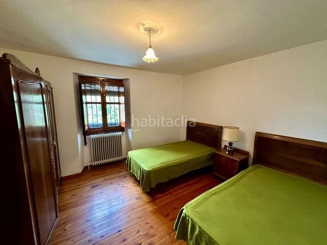 Foto 176c3b13-7328-4c28-8f2e-56e79a2bb0a8. Haus in calle juego bolos (celada de la torre) 11 in Valle de las Navas