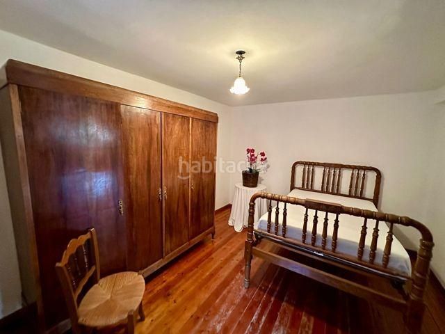 Foto 2c4419b8-5c4b-46e9-9fce-fcf5cee5ecc9. Haus in calle juego bolos (celada de la torre) 11 in Valle de las Navas