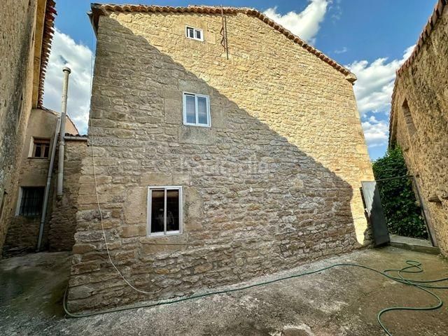 Foto 4554b118-e558-458f-a274-46c7286583f3. Haus in calle juego bolos (celada de la torre) 11 in Valle de las Navas