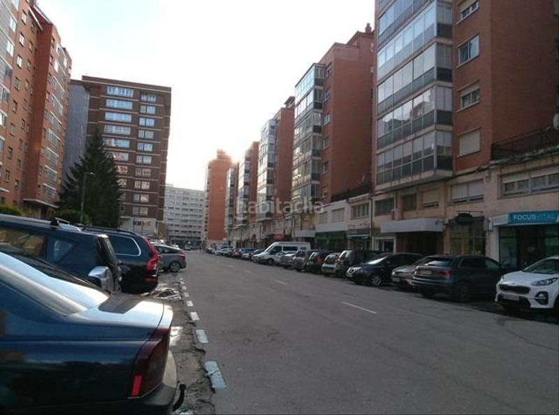 Foto d61b285d-f69a-4b6d-b040-a51214559757. Alquiler local comercial  en venta o alquiler avda. del vena en Burgos