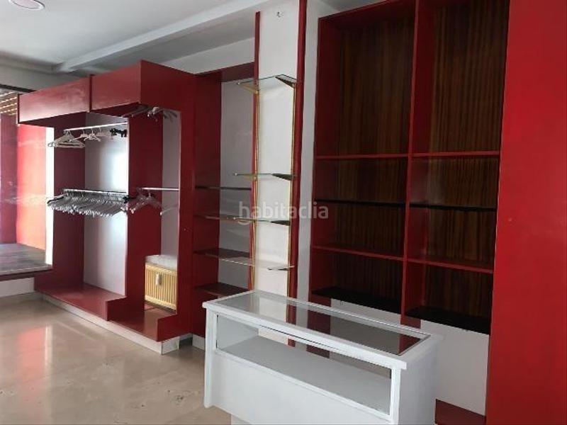 Foto ebf7db5a-594f-4fc1-a951-3bbdb2372dfc. Alquiler local comercial  en venta o alquiler avda. del vena en Burgos