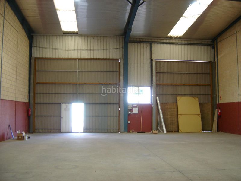 Foto b500a182-12b1-4b4f-9b2b-ed78130f83c0. Nave industrial  en villafria naves radial en Burgos