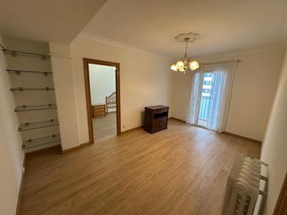 Rent Flat in Los Vadillos - R. Sanitaria - Pozanos. Piso centrico en alquiler