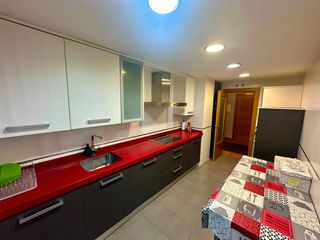 Rent Flat in Universidad - Las Huelgas. Piso de alquiler para estudiantes junto a la zona de las univers
