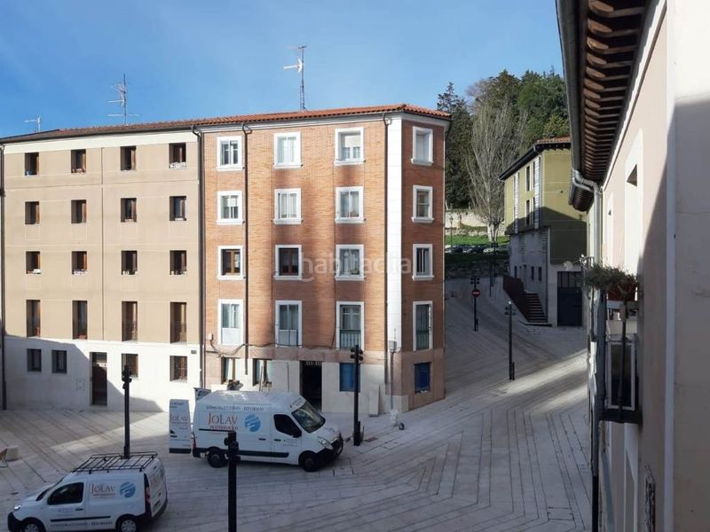 Foto 7a791e35-d7f6-4bc2-b4e2-73fefd03bfa0. Apartament amb calefacció a Casco Antiguo Burgos