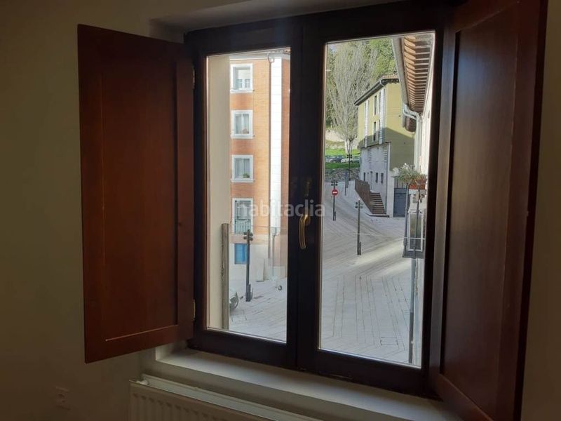 Foto 8ca2346d-bc1d-433d-a94a-5048e3eb6d95. Apartamento exclusivo apartamento reformado junto a la catedral una oportunidad única para vivir o invertir en Burgos