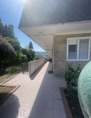 Location Appartement  Rúa de figueiras. Apartamento en planta baja