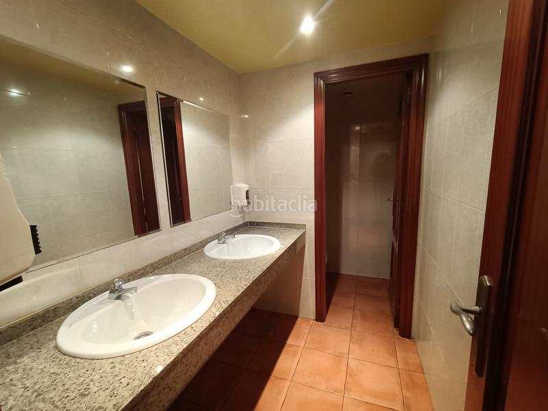 Foto 6866d255-d4c4-45dc-a1f4-b9913462a988. Local comercial a n/a a Sardoma - Castrelos Vigo