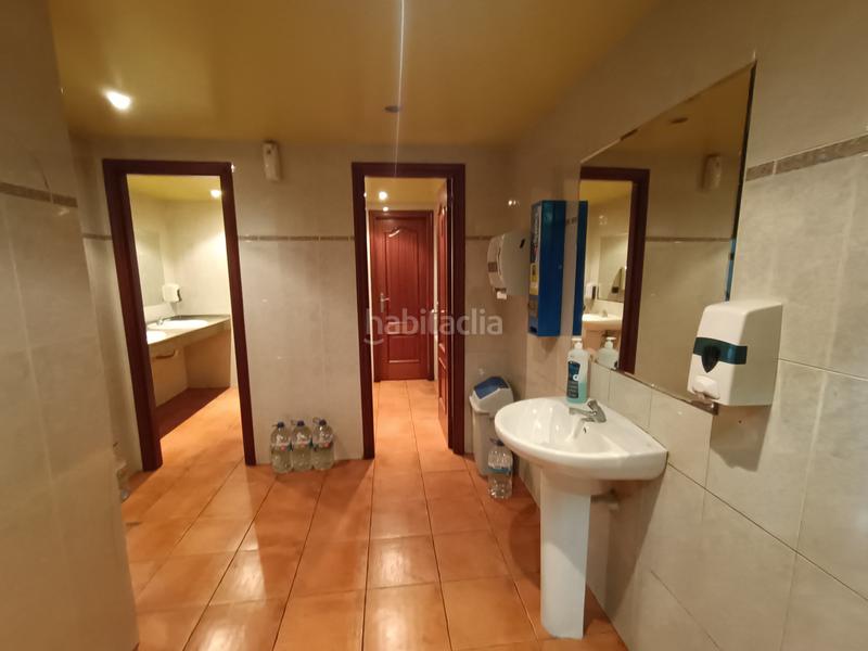 Foto e0c8f23f-1b2c-4a31-80ef-8621a4953ae5. Local comercial a n/a a Sardoma - Castrelos Vigo