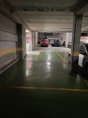 Car parking  Avenida da hispanidade. Plaza de garaje doble