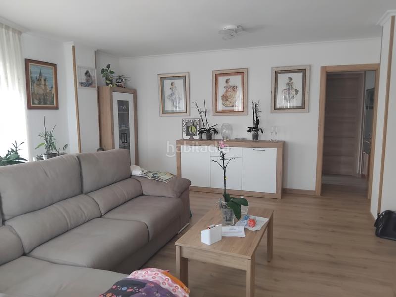 Foto 39ee1c8d-b4ac-4f1a-b08b-b69b80ad7ed1. Flat in avenida de emilio martínez garrido 25 in Casablanca - Calvario Vigo