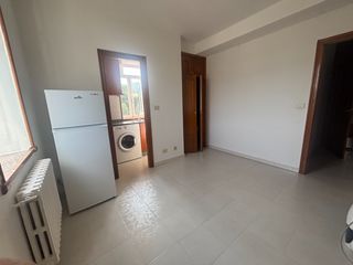 Affitto Piccolo appartamento in Vilaboa. Apartamento 1d gtos incluidos