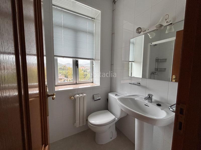 Foto 3e00a9a1-4168-402b-9047-5af558beb8b9. Lloguer apartament amb calefacció aparcament a Vilaboa