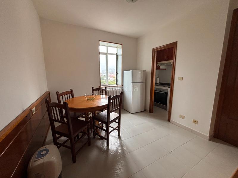 Foto 4d57b4a0-17e2-4964-ae4e-565177de44cb. Rent apartment with heating parking in Vilaboa