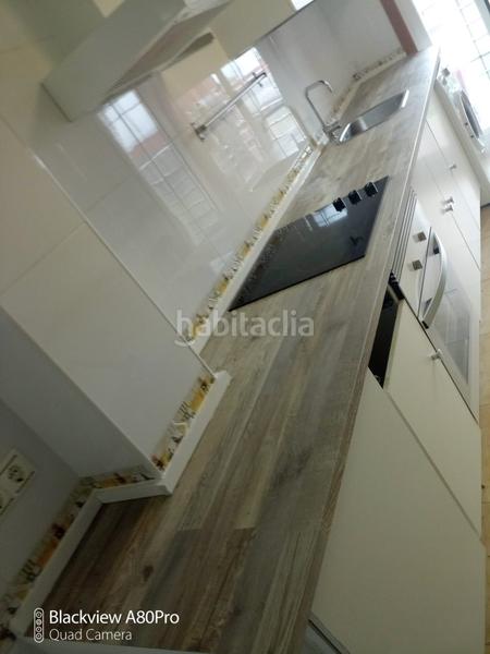 Foto b84787a1-00da-40bc-8236-991817778f2e. Appartamento con riscaldamento parcheggio in Sobrán Vilagarcía de Arousa
