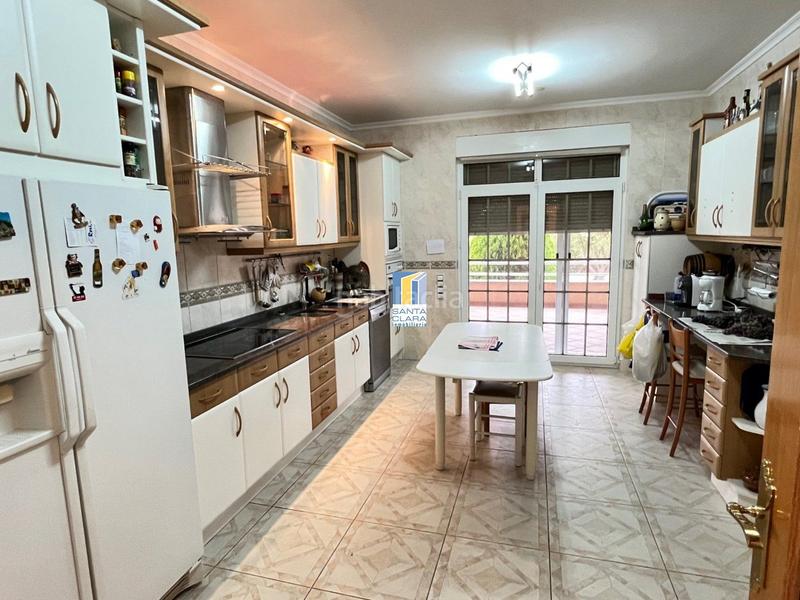 Foto c9e64b53-0f68-4eca-bc62-34ca4bf8df23. Chalet avec chauffage parking piscine dans Área Rural Zamora