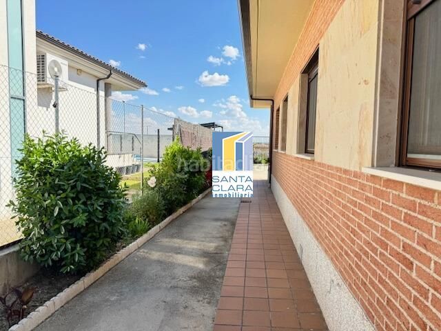 Foto a3223c44-5c4f-4ee6-94ba-c5b2826d2784. Casa amb calefacció aparcament a Moraleja del Vino