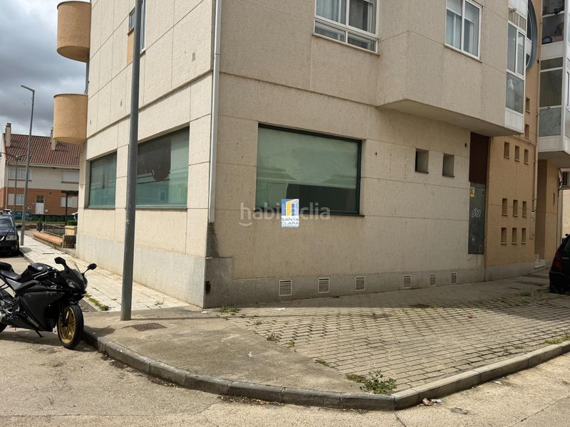 Foto 4475d3c9-b041-40cd-8f3a-a8dbafe371ac. Local comercial a Monfarracinos