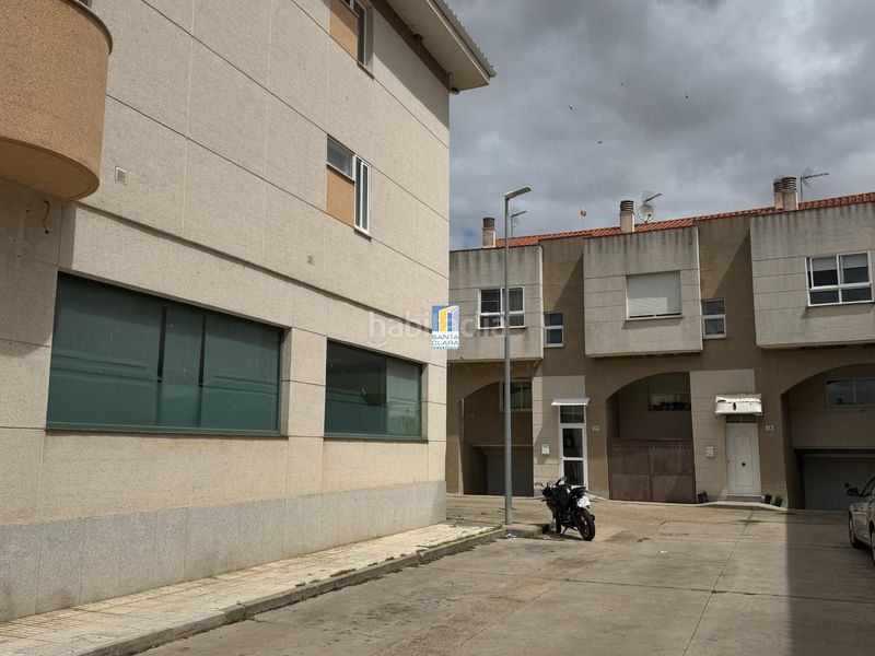 Foto f66c944f-23b6-4bd7-8c25-816751cffe51. Local comercial a Monfarracinos