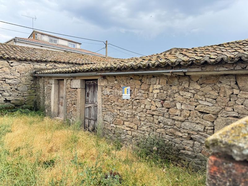Foto c04454f3-b287-4a65-bb1b-cccb466a7a86. Casa a Muga de Sayago