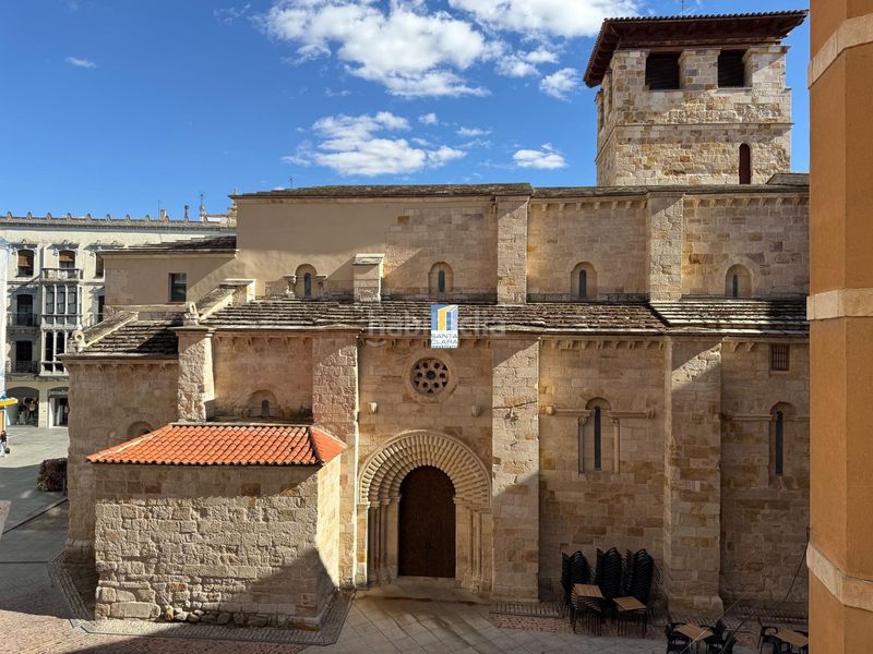 Foto b5dac464-b635-41d0-9b7c-f14de39b9e68. Pis amb calefacció a Casco Antiguo Zamora