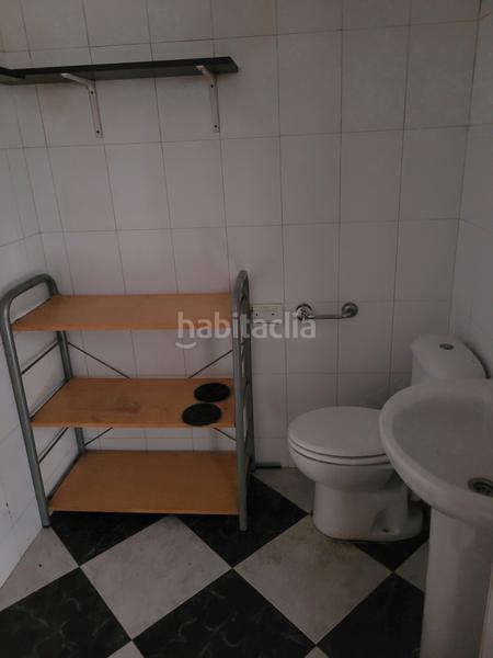 Foto d88f125e-62e7-4001-939d-4837633405be. Alquiler local comercial en Banyeres Premià de Mar