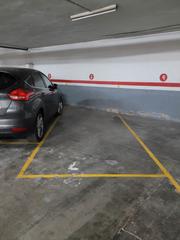 Aparcament cotxe  Carrer del mestre antoni nicolau. Plaza de parking badalona centro