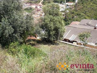 Terreny residencial a Vallirana. Parcela muy cerca del casco urbano