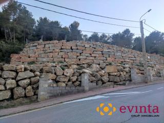 Wohngrundstück in Vallirana. Gran parcela en urb.el lledoner