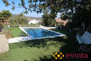 Terrain résidentiel  Mimosas. Parcela con casita de madera y piscina