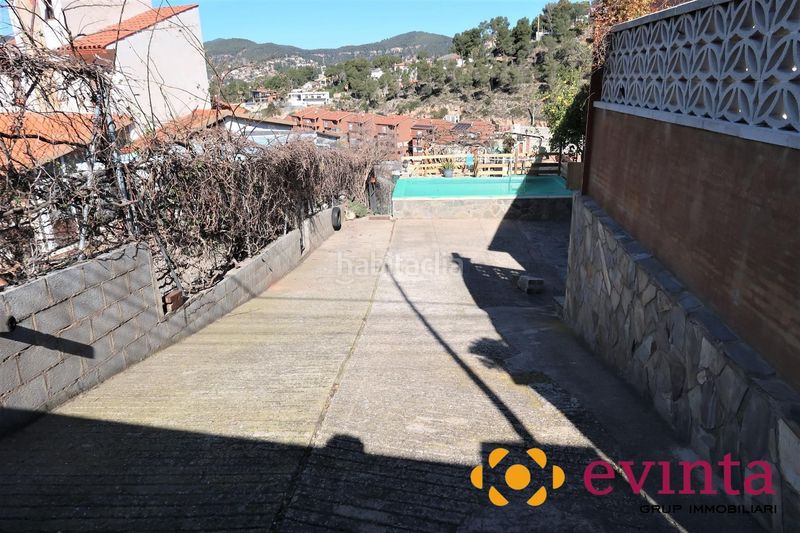 Foto 7261e3b2-377d-4d54-ba16-1656dbf3465d. Casa amb calefacció piscina a Vallirana