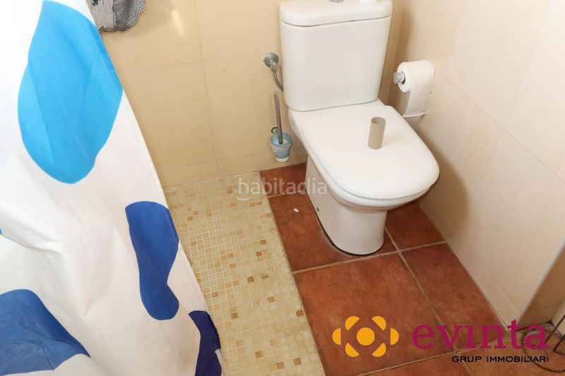 Foto 84eb2450-5831-4055-9cb2-039c21ee1c39. Casa amb calefacció piscina a Vallirana