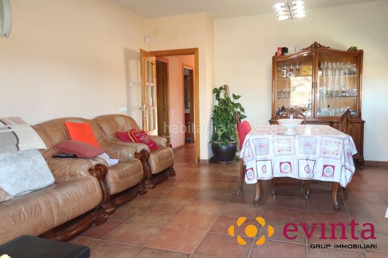 Foto cd5d80c4-1479-4593-b276-886f7fa52c51. Casa amb calefacció piscina a Vallirana