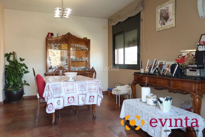Foto d8d9d2cb-0877-42b5-b05d-6e565b0af10c. Casa amb calefacció piscina a Vallirana