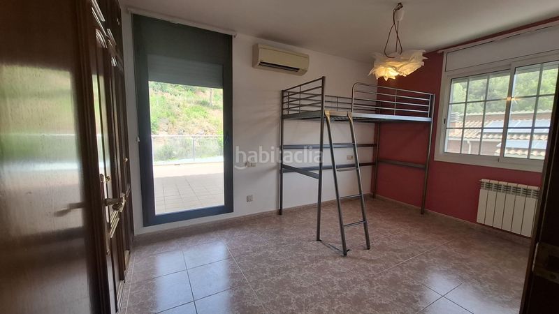 Foto 1f2fd196-c4b7-4b73-a596-528bdb854745. Casa amb calefacció piscina a Cervelló