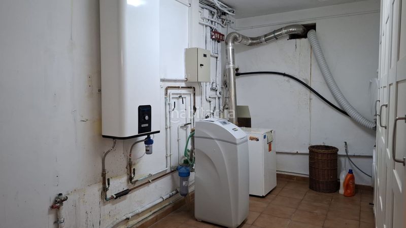 Foto 93e58479-fa99-4fa0-bd8e-99fd00fc369c. Casa amb calefacció piscina a Cervelló