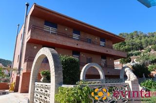 Casa  Del mirador. Casa ideal para dos familias!