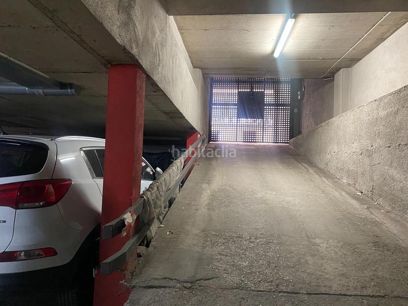 Foto 71274741-684f-438a-9851-93494db71461. Parking voiture dans Centre-Can Nadal Sant Feliu de Llobregat