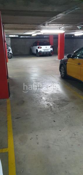 Foto ebd17cbf-9bf3-42cf-8e91-987c91331b97. Parking voiture dans Centre-Can Nadal Sant Feliu de Llobregat