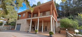 Casa  Canaries. Bonita casa en zona tranquila