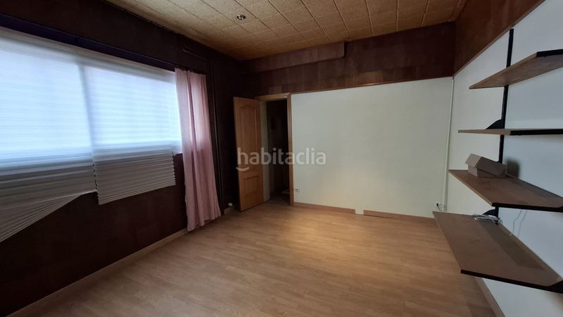 Foto d604a04a-83c6-4697-9bd0-2e25e51d0f3e. Casa amb calefacció piscina a Vallirana