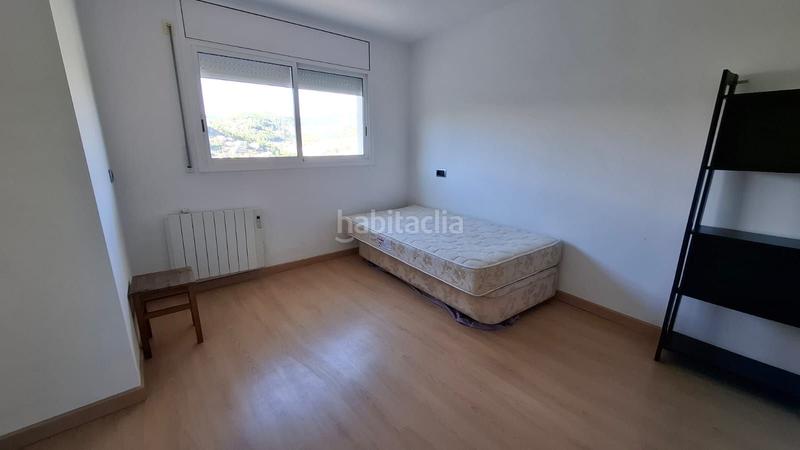 Foto 3acdda2c-605a-4cb2-8050-3a46e2330a06. Casa amb calefacció a Vallirana