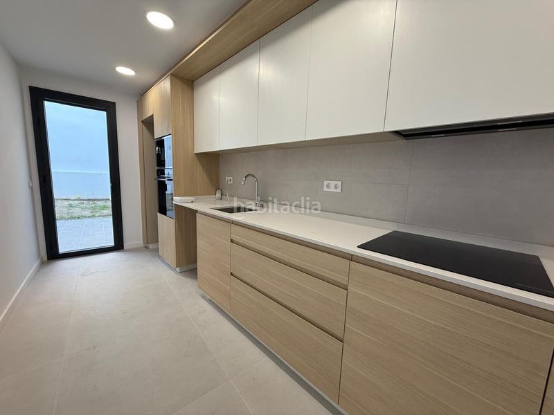 Foto 125866bc-831c-47fc-aea7-bb3ef31eaf8b. Appartamento con riscaldamento in Roses-Castellbell Sant Feliu de Llobregat