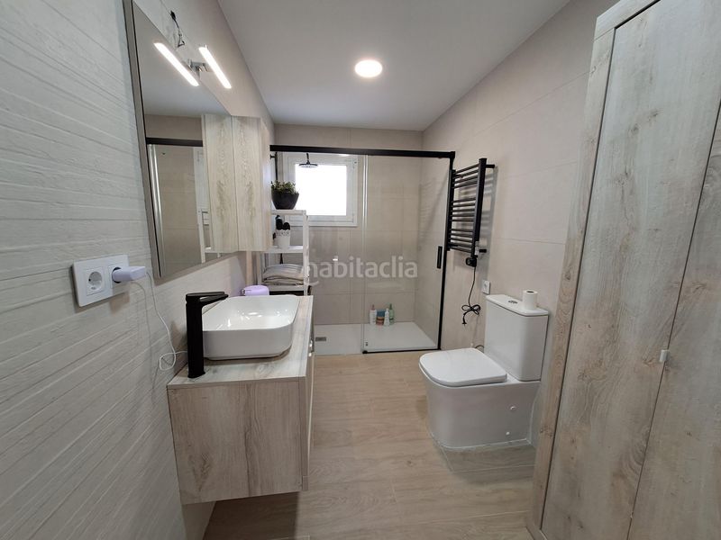 Foto d83669aa-dbca-4007-9c7d-b148ebe30094. Casa amb calefacció piscina a Vallirana