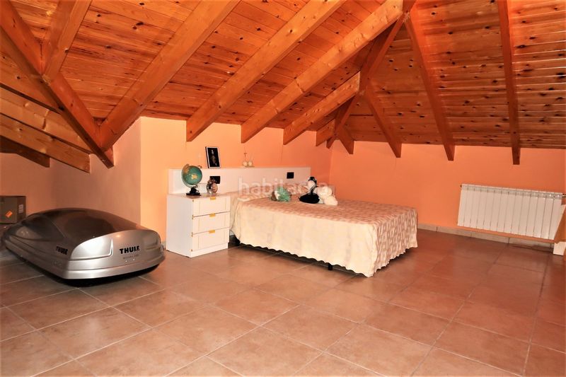 Foto ca5aacc4-7b41-44e3-805a-1f6a24153092. Casa amb calefacció a Vallirana