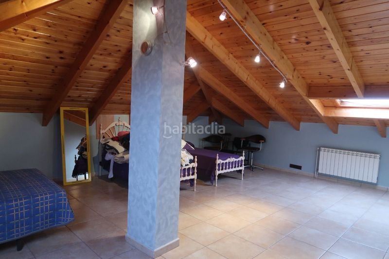 Foto dccdf616-4bdc-49c6-a0d5-41977ee91855. Casa amb calefacció a Vallirana
